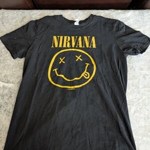 Gildan Black T-Shirt with Yellow Graphic